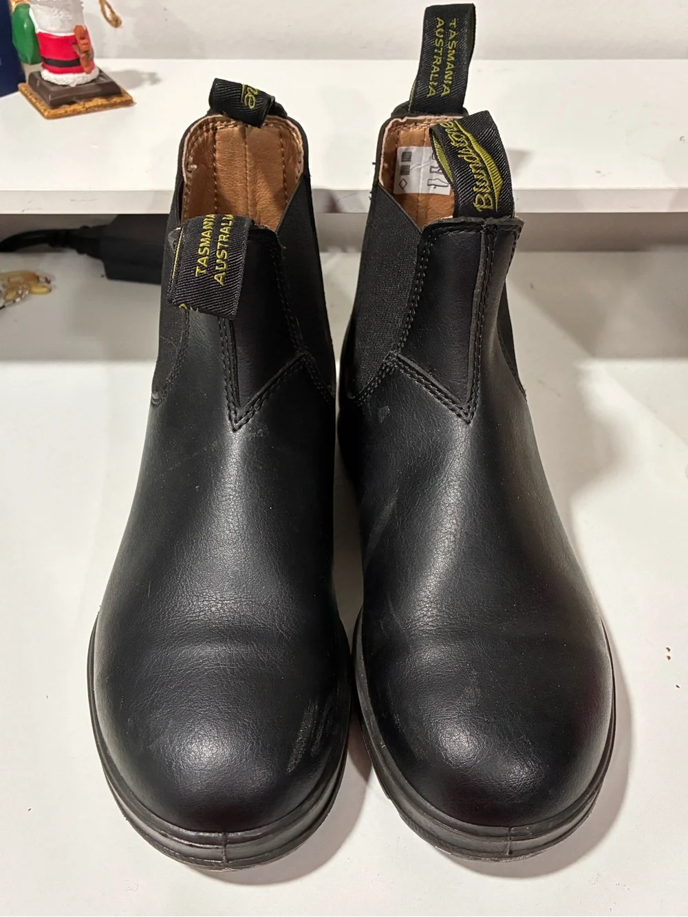 Blundstone Black Chelsea Ankle Boots - Picture 2 of 8